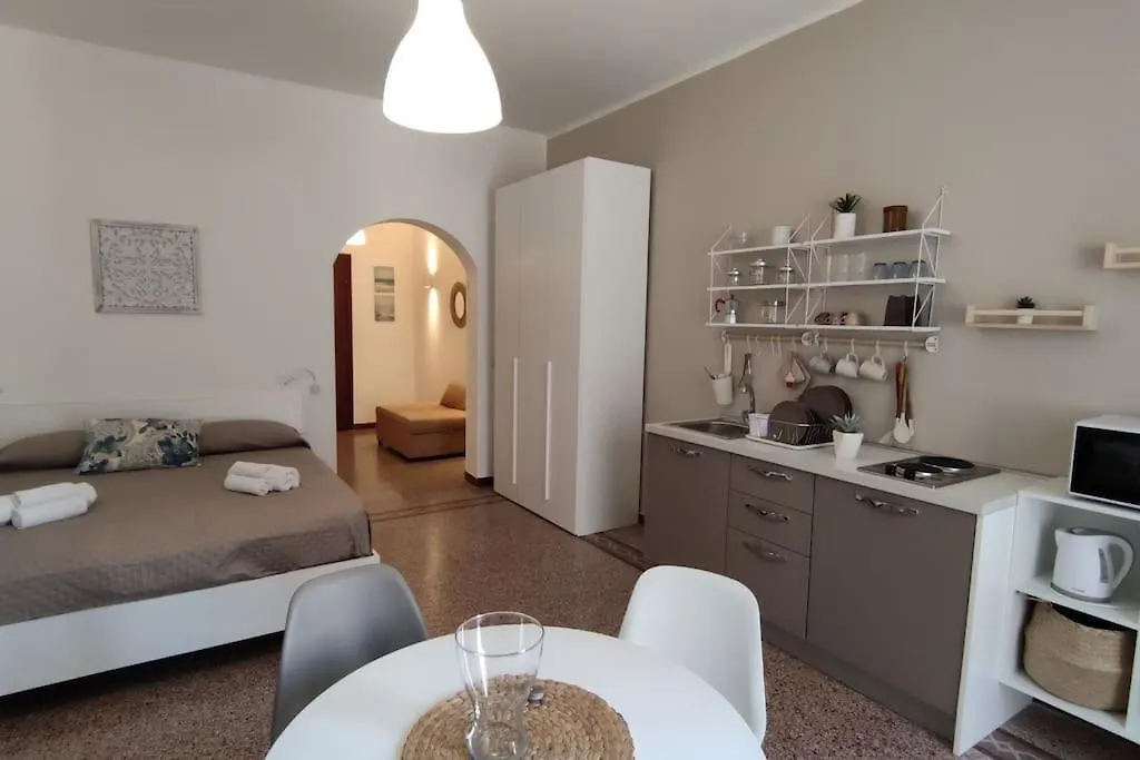 Casa Vacanze U Passiu Cefalu 0*,